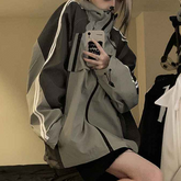 Kapuzenjacke mit Reißverschluss und Farbblock